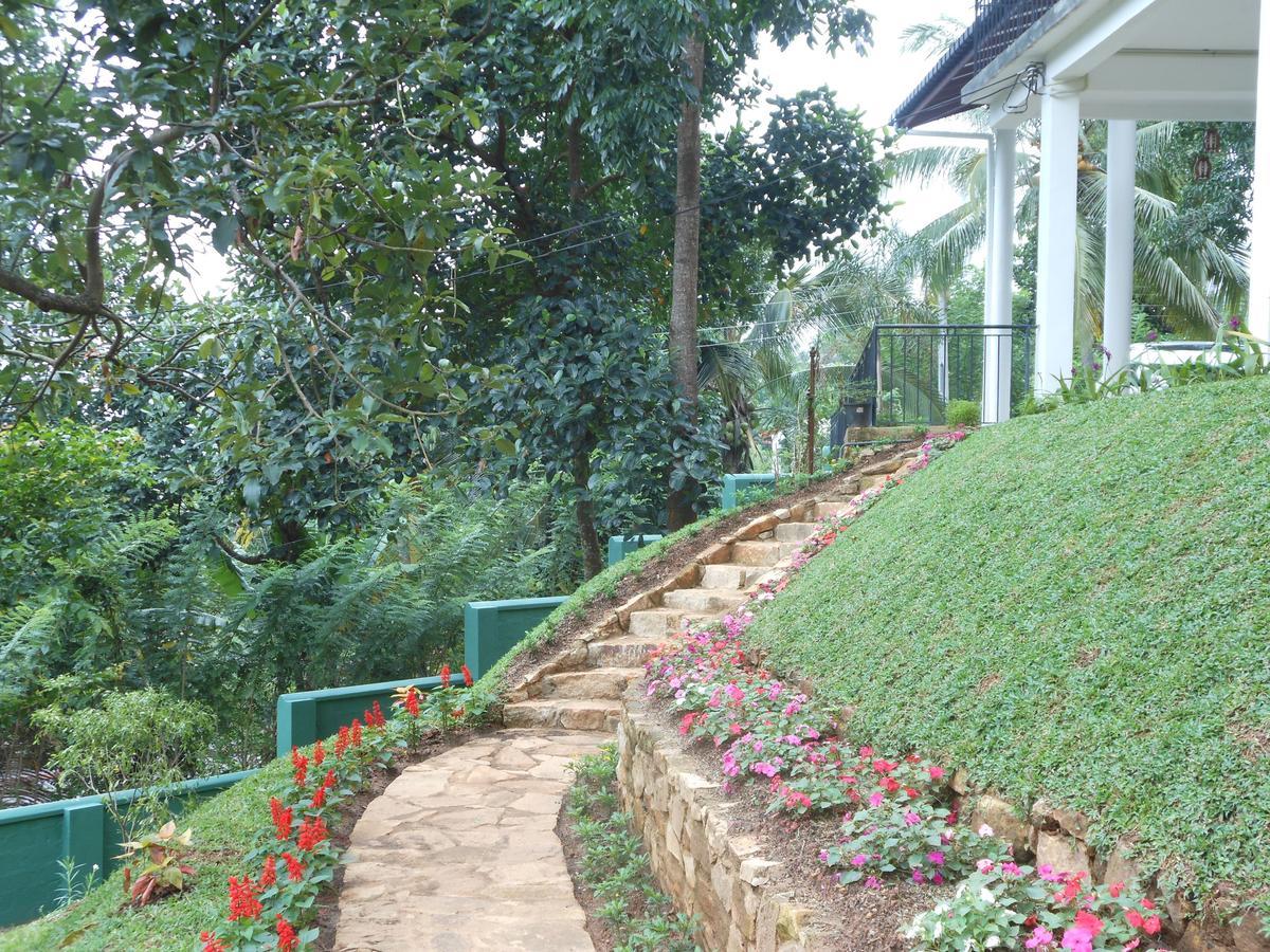 Lavender Hills Home Stay Kandy Exterior photo