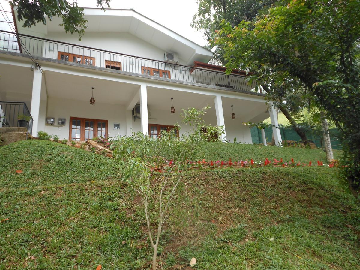 Lavender Hills Home Stay Kandy Exterior photo
